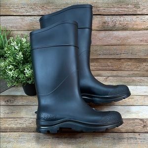 NEW Servlis Mens Black Hard Toe Rubber Boots